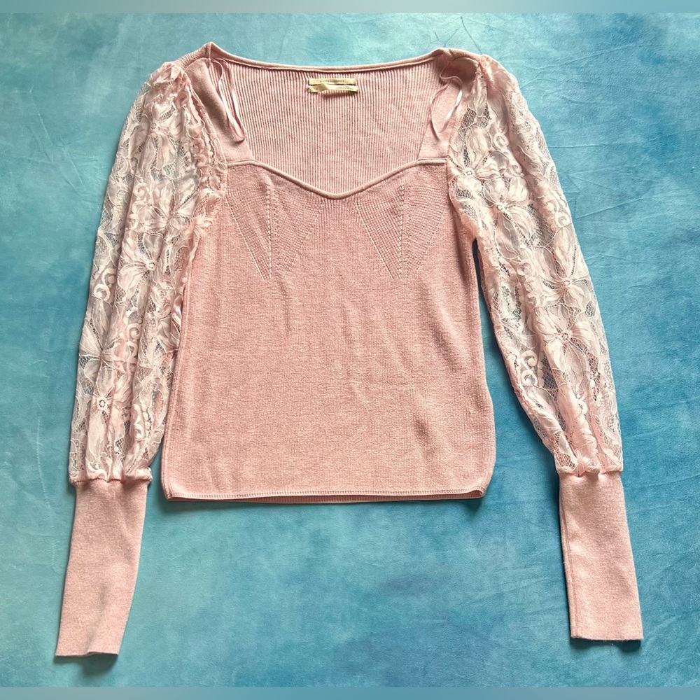 Anthropologie women’s sweater